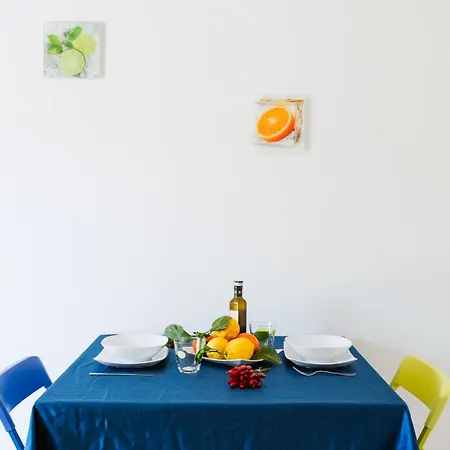 Realty Holidays - Sun&sea Διαμέρισμα Σορέντο