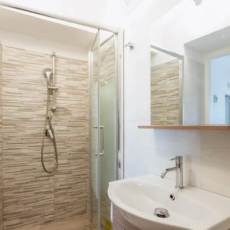 Apartment Realty Holidays - Sun&sea